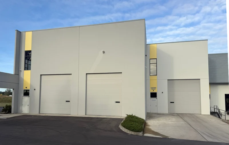 Drive-up bay doors at the Lake Tapps Boat & RV Center building